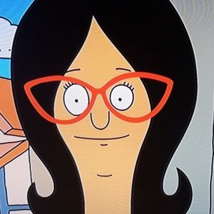 Meet your Posher, Leila